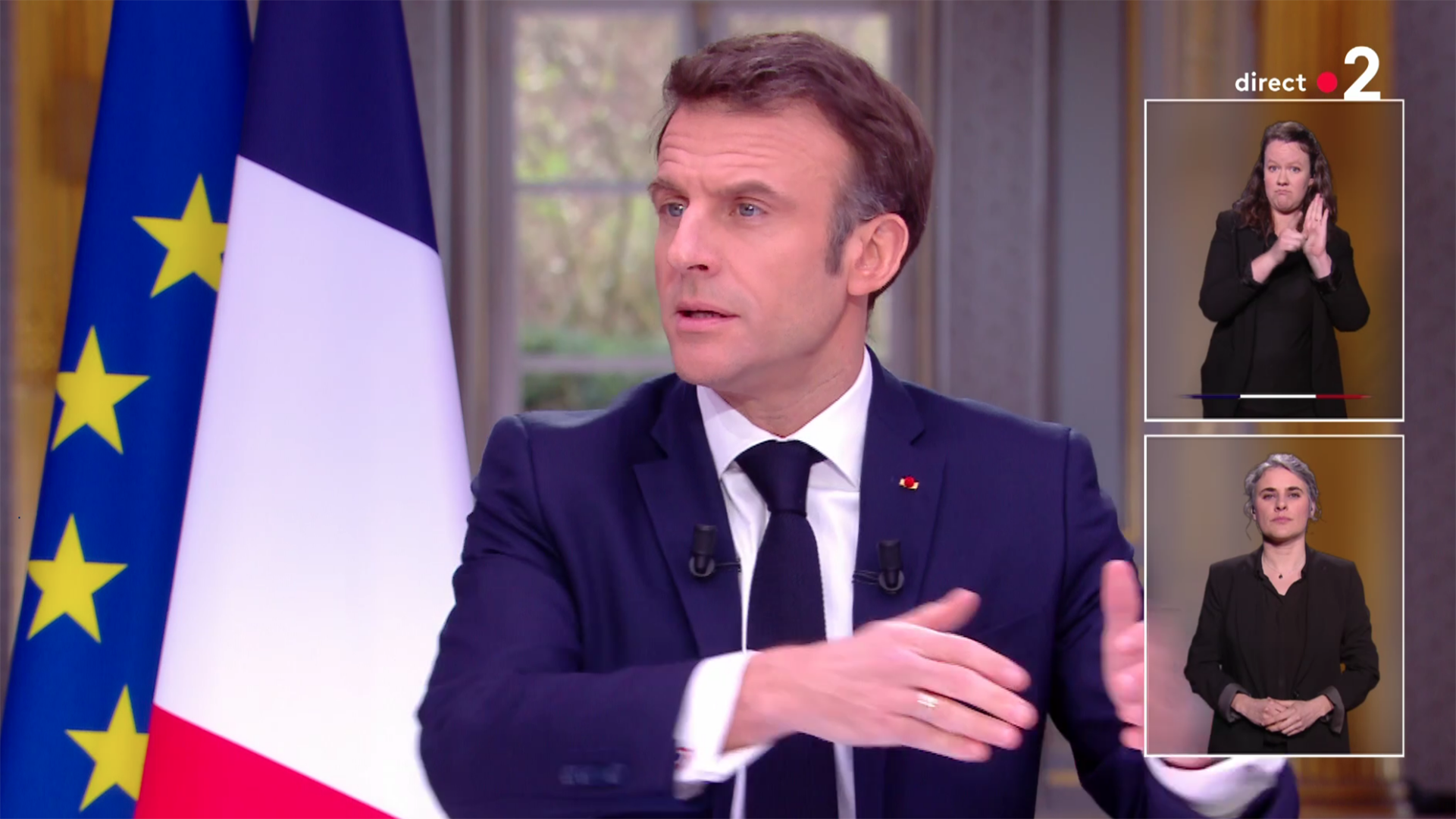 Emmanuel Macron lors de l'intervention sur France 2